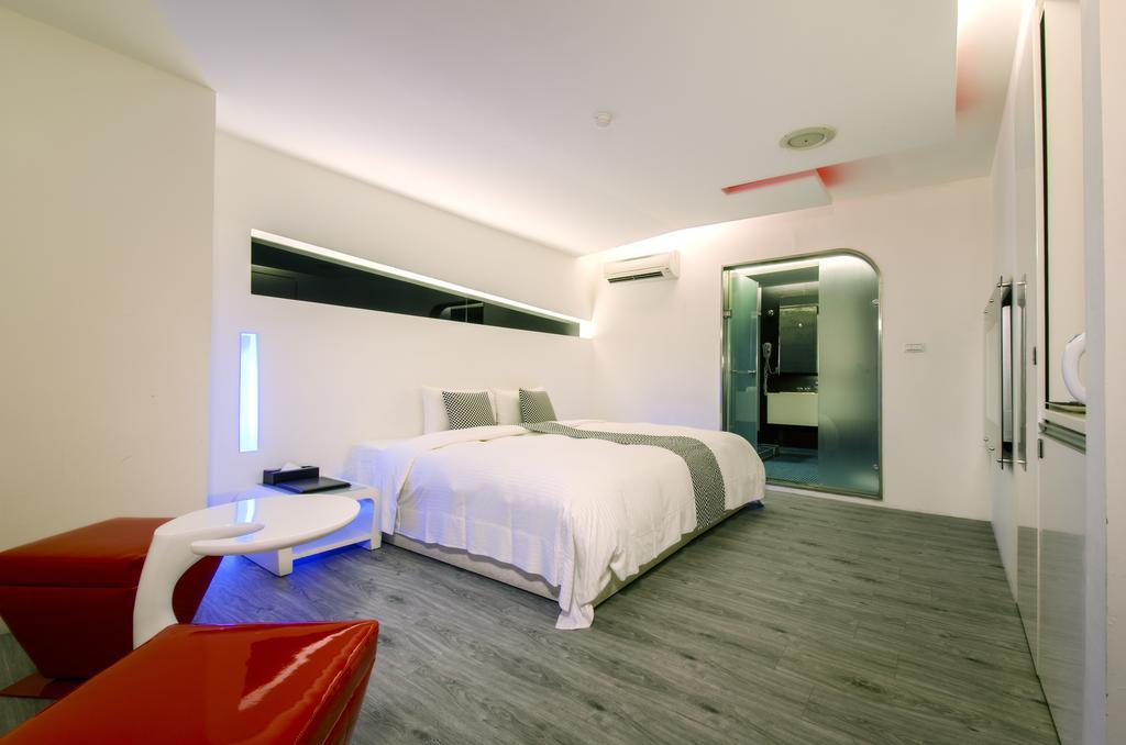 Ya Nold Fashion House Hotel Jiaoxi Esterno foto