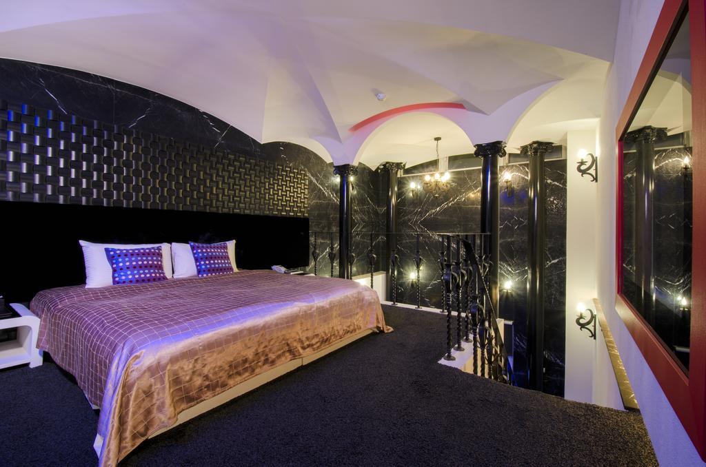 Ya Nold Fashion House Hotel Jiaoxi Esterno foto