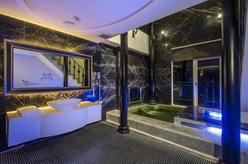 Ya Nold Fashion House Hotel Jiaoxi Esterno foto